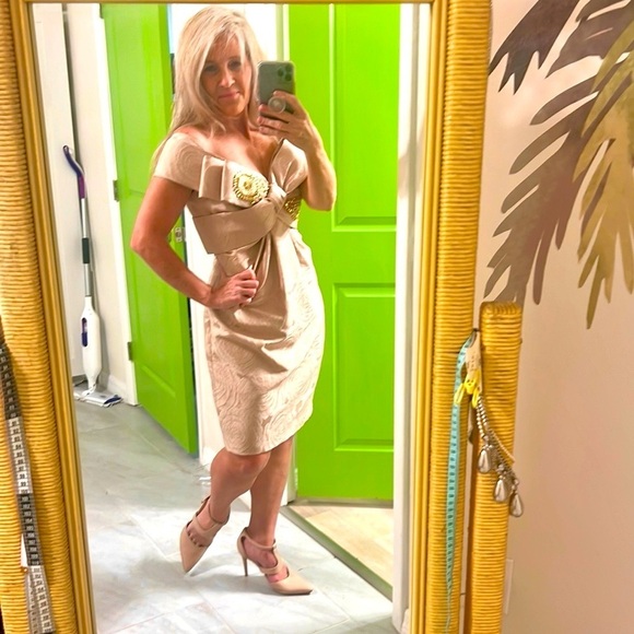 Marchesa Notte,Soft Rose Brocade Stunner,Excellent Condition,Size 8 - Picture 6 of 15